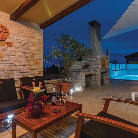 Luxury Apartment Alba With Pool 칸파나르 외부 사진