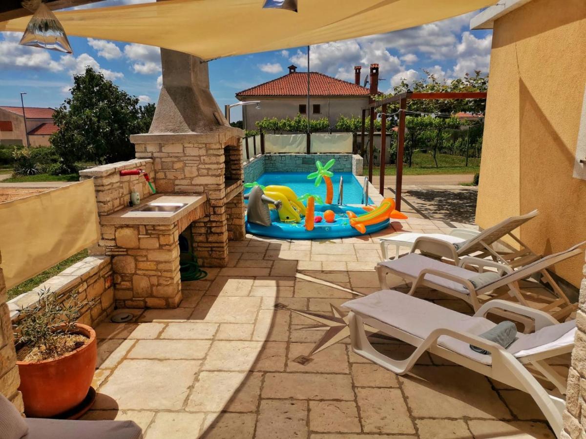 Luxury Apartment Alba With Pool 칸파나르 외부 사진