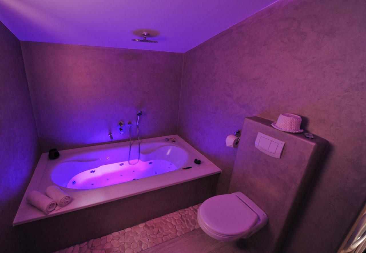 Luxury Apartment Alba With Pool 칸파나르 외부 사진